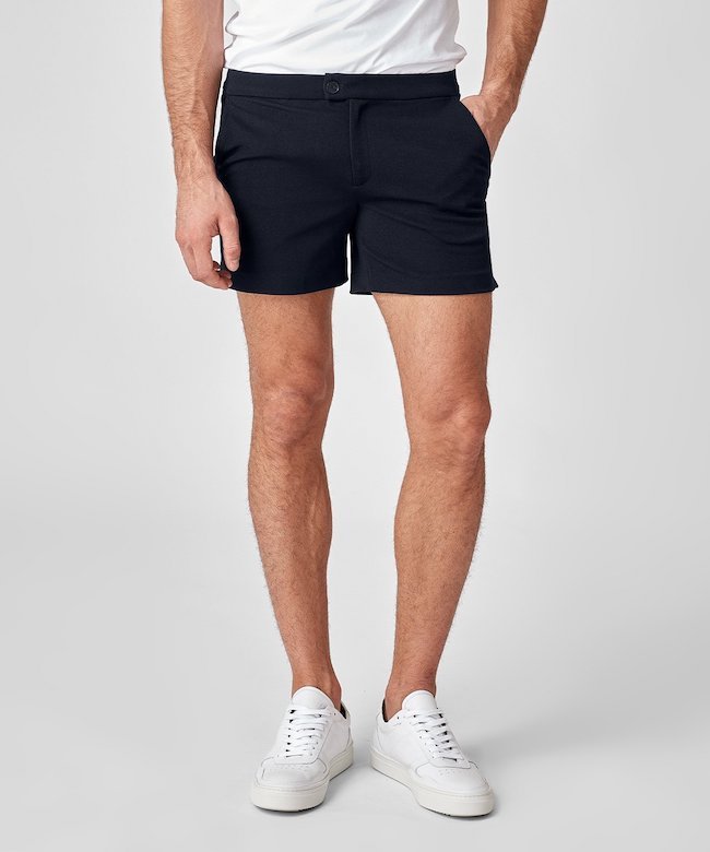 Les Pourquoi. Pourquoi les shorts de baskets sont-ils si larges ?