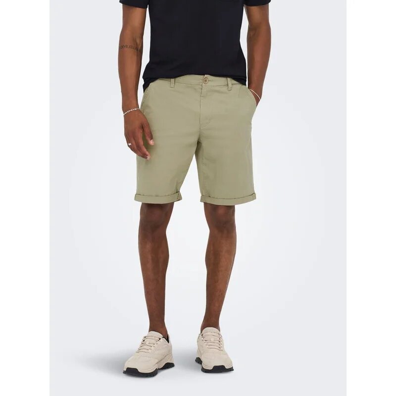 Le short chino pour homme : la tendance à absolument porter en été ! 1 short shino pour homme : comment le porter ?