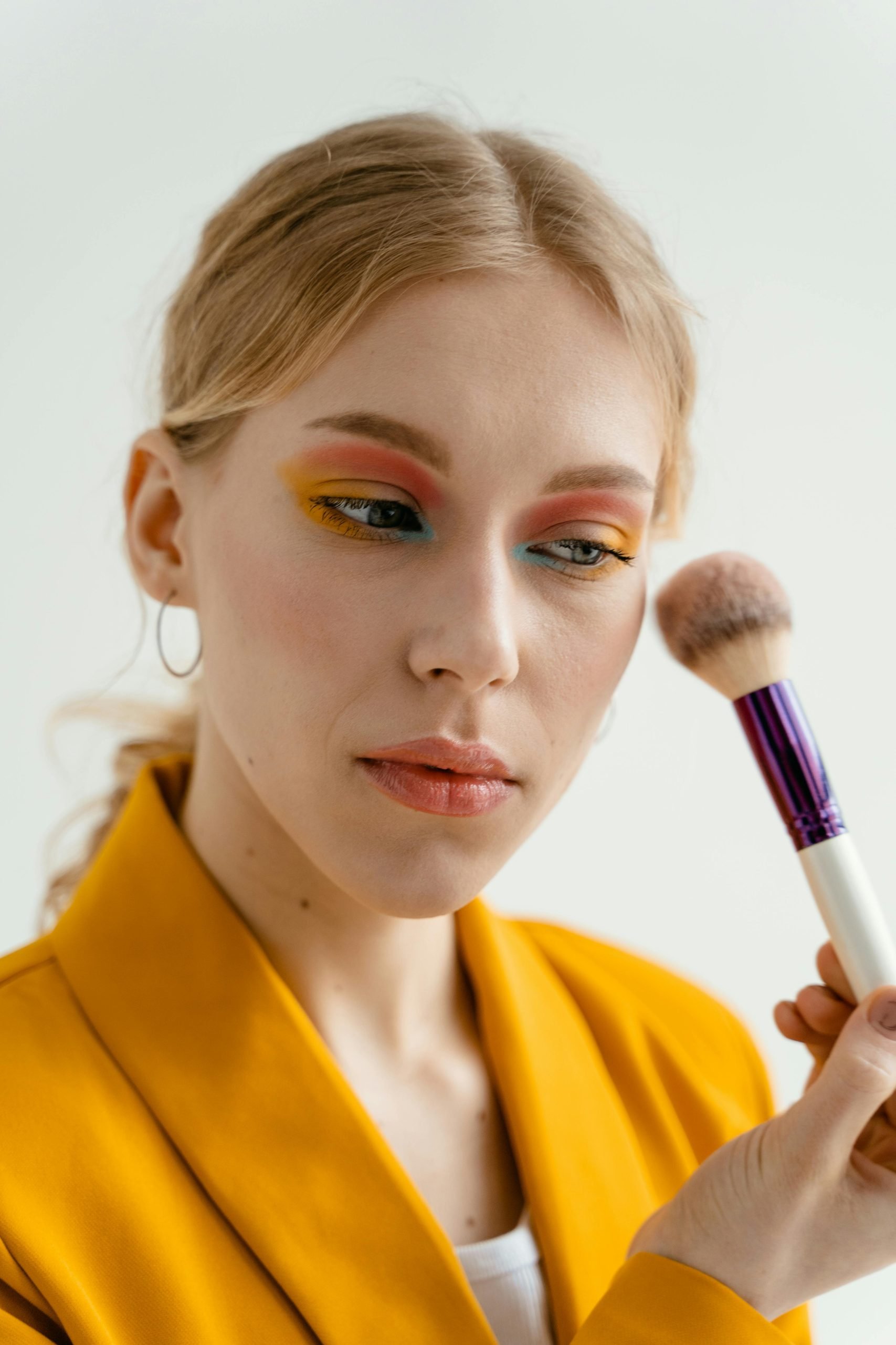 Se réinventer avec style : la reconversion en ligne dans le secteur de la beauté 1 Reconversion en ligne dans le secteur de la beaute scaled