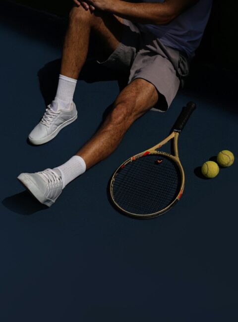 A Roland Garros la sneaker signe lelegance masculine Modalova scaled